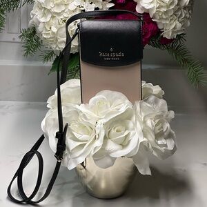 Kate Spade Black and Tan Phone Crossbody